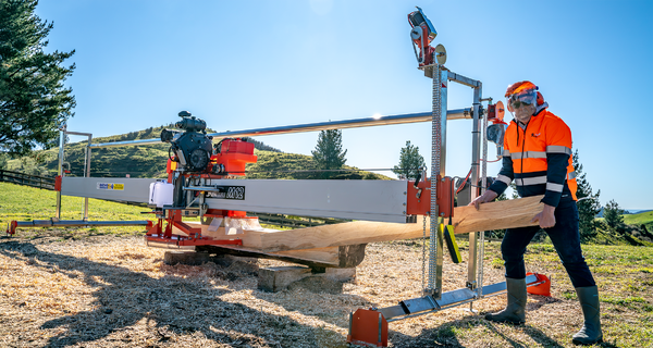 Aserradero portátil Turbosawmill M12 con hoja oscilante